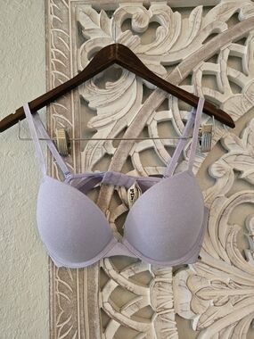PINK Victoria's Secret Lavender Shimmery T-Shirt Bra